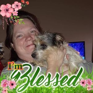 Meet your Posher, Leslie